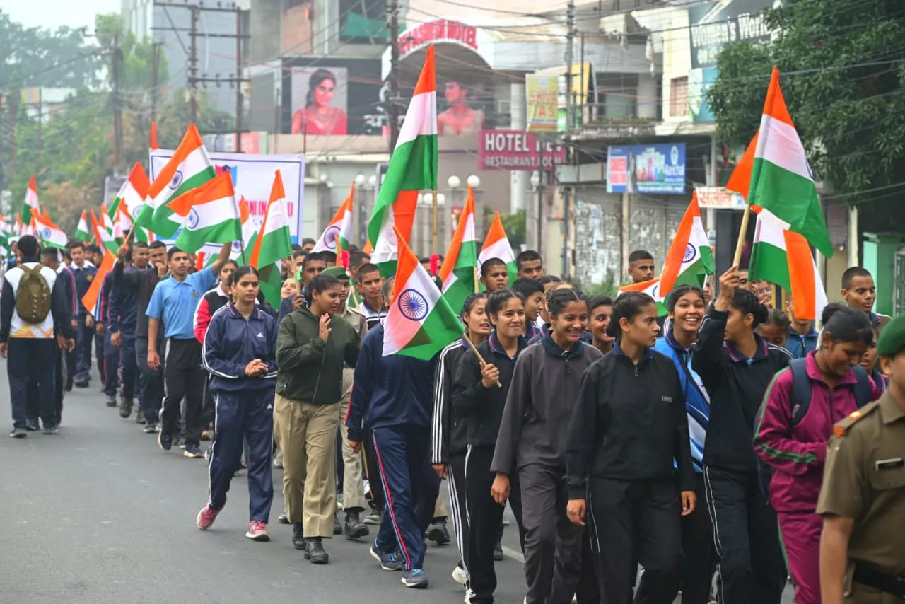 राष्ट्रीय एकता दिवस पर लौह पुरुष सरदार वल्लभभाई पटेल की 150वीं जयंती पर हल्द्वानी में निकली भव्य पदयात्रा