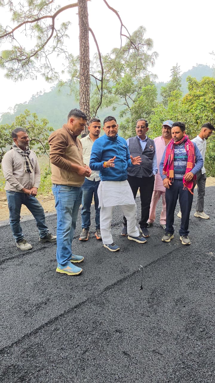 विधायक कैड़ा ने किया छिड़ाखान-अधोड़ा-मीडार मोटर मार्ग का निरीक्षण, गुणवत्ता के साथ कार्य पूर्ण करने के दिए निर्देश