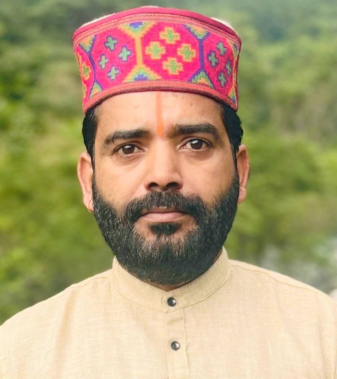 भीमताल की समस्याओं के समाधान को लेकर मुख्यमंत्री को ज्ञापन