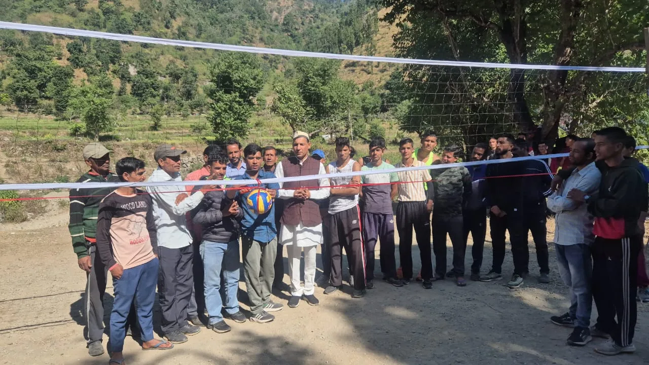 भीमताल विधानसभा में भ्रष्टाचार व अव्यवस्थाओं पर बरसे हरीश पनेरू, लचर शिक्षा व्यवस्था सुधारने का किया आह्वान