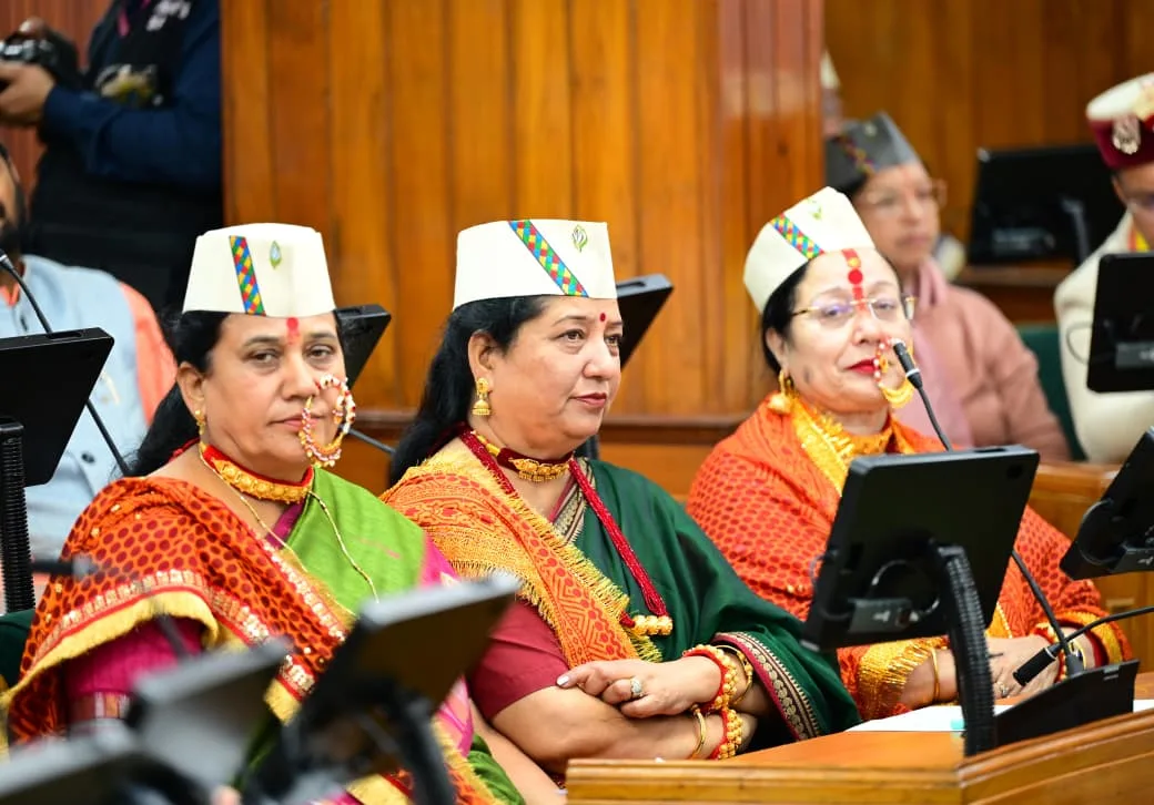 राष्ट्रपति के अभिभाषण में निखरे महिला उत्थान के रंग