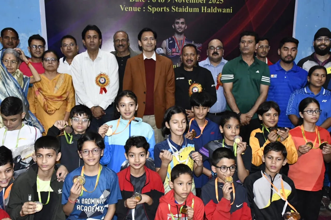सब-जूनियर राज्य स्तरीय बैडमिंटन प्रतियोगिता में देहरादून जिला ओवरऑल चैंपियन बना