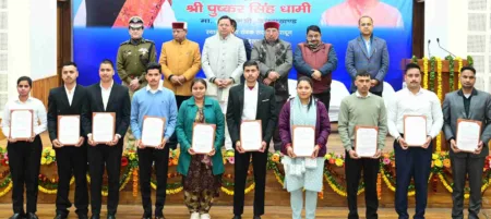धामी सरकार ने प्रति माह 518 युवाओं को दी सरकारी नौकरी
