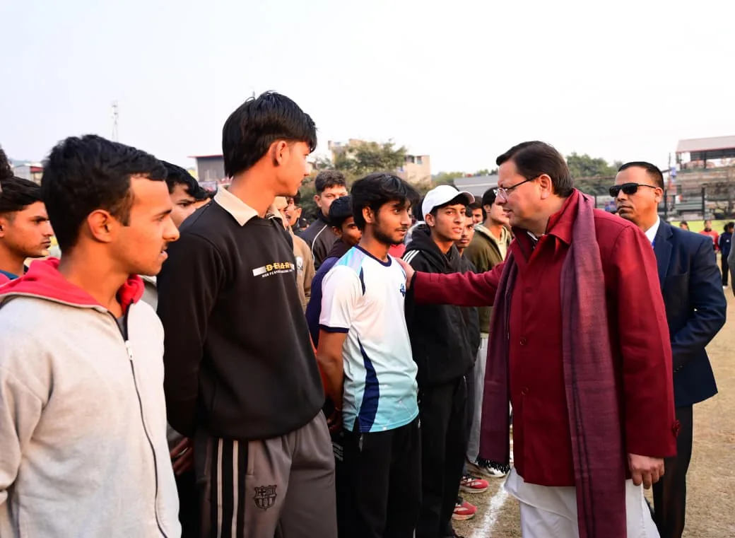 मुख्यमंत्री धामी ने अग्निवीर भर्ती प्रशिक्षण केंद्र का किया निरीक्षण, युवाओं का बढ़ाया उत्साह