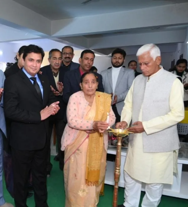 यंगेस्ट कुलाधिपति सम्मान से अलंकृत डॉ. योगेश कुमार, विश्वविद्यालय परिवार ने किया सम्मान समारोह