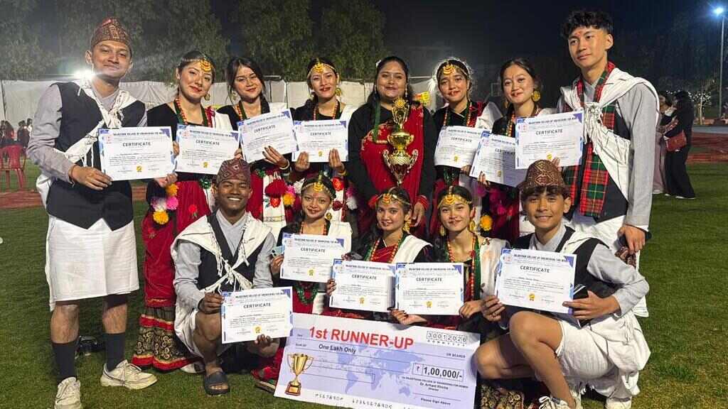 रिदम रश-2026 में प्रथम रनर-अप रही ग्राफिक एरा विश्वविद्यालय की टीम गोर्खा पलटन