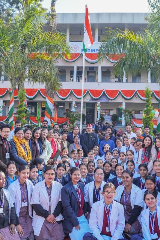 SGRRU सहित SGRR के संस्थानों में गणतन्त्र दिवस की धूम