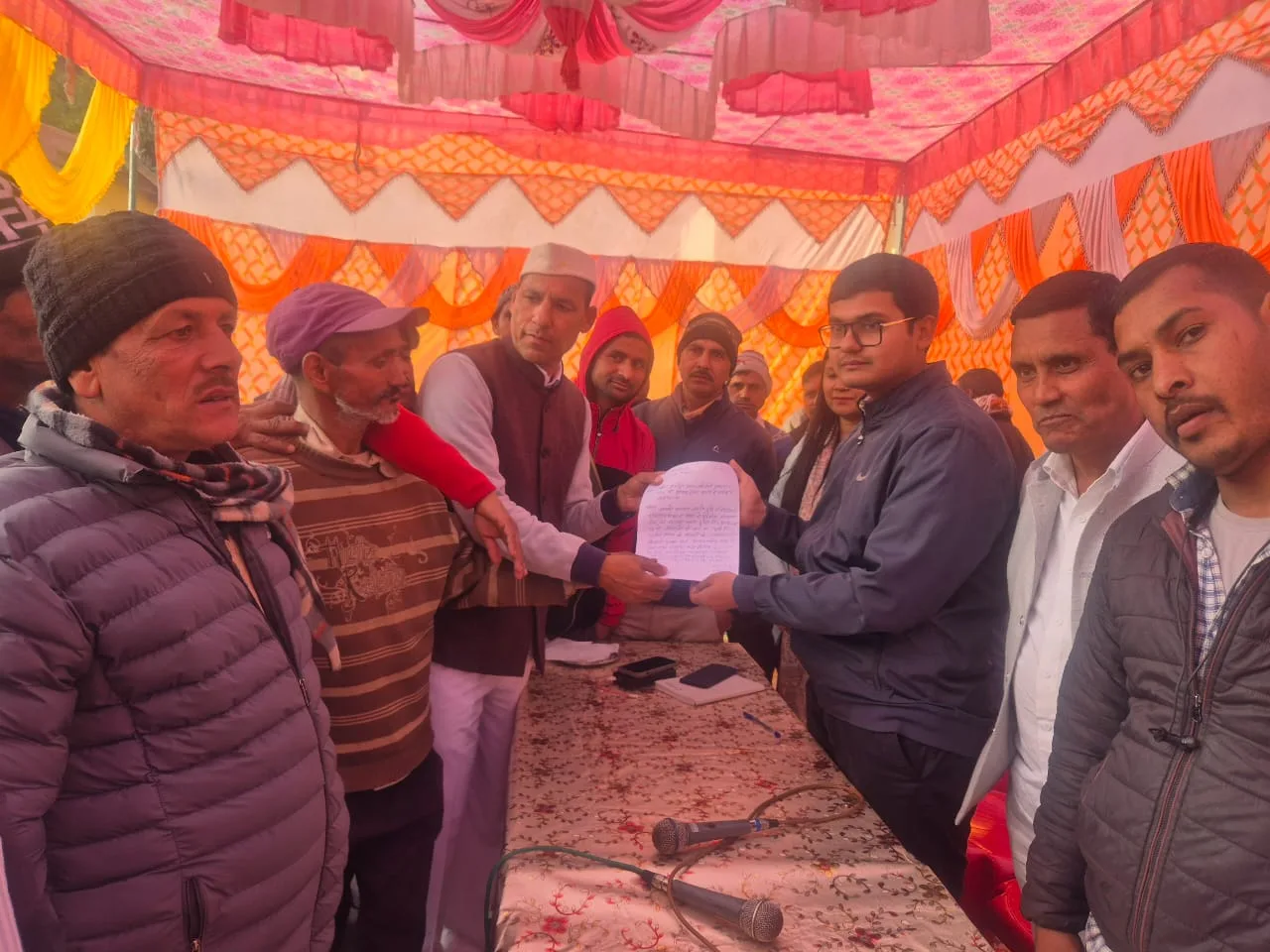 जनता दरबार में बाघ आतंक को लेकर उबाल, प्राइवेट शिकारी तैनाती की मांग