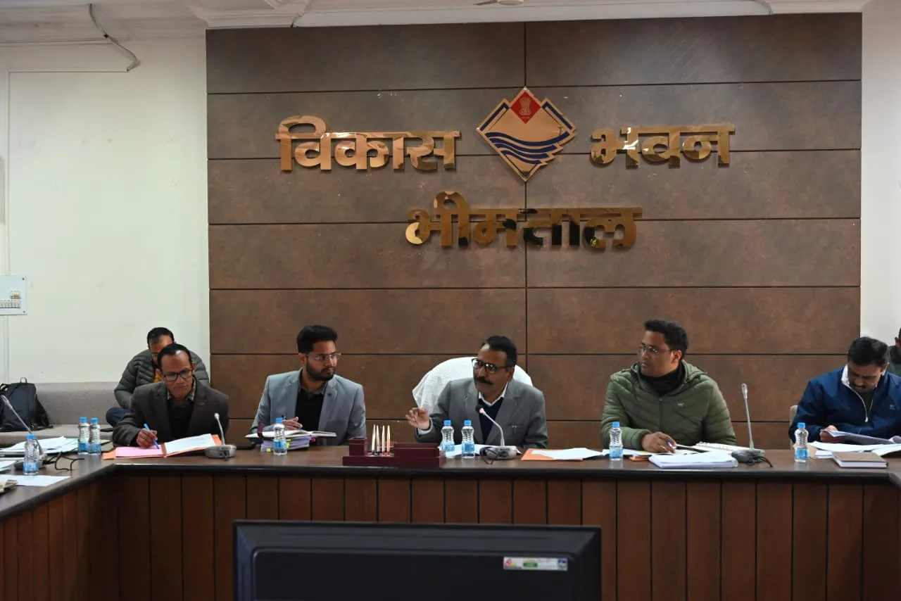 विकास कार्यों में तेजी लाने के निर्देश, शत-प्रतिशत बजट व्यय पर जोर