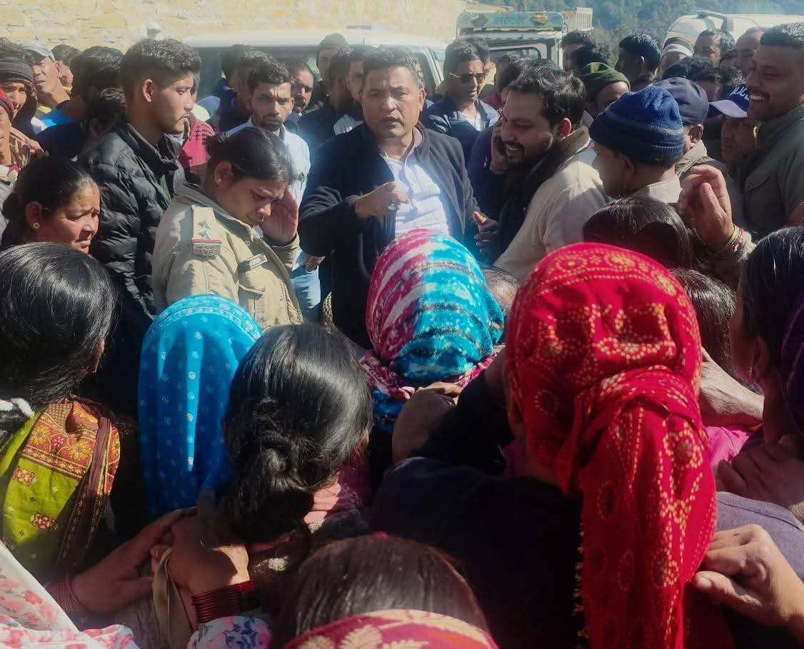 विधायक कैड़ा के हस्तक्षेप से धारी में अवैध बोरिंग बंद, ग्रामीणों को मिली राहत