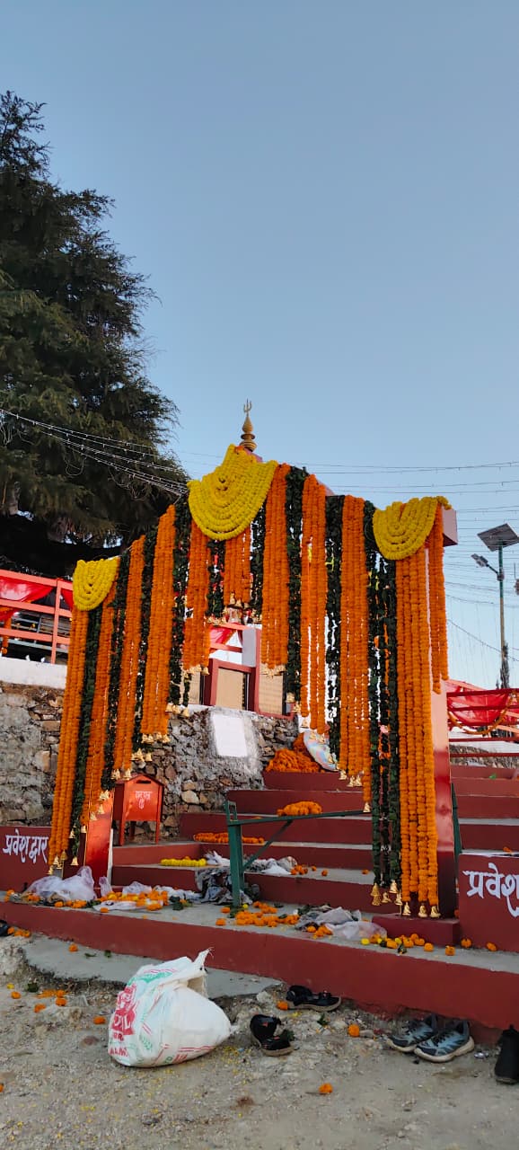 छोटा कैलाश में महाशिवरात्रि की तैयारियां पूर्ण, भव्य मेले को लेकर उत्साह