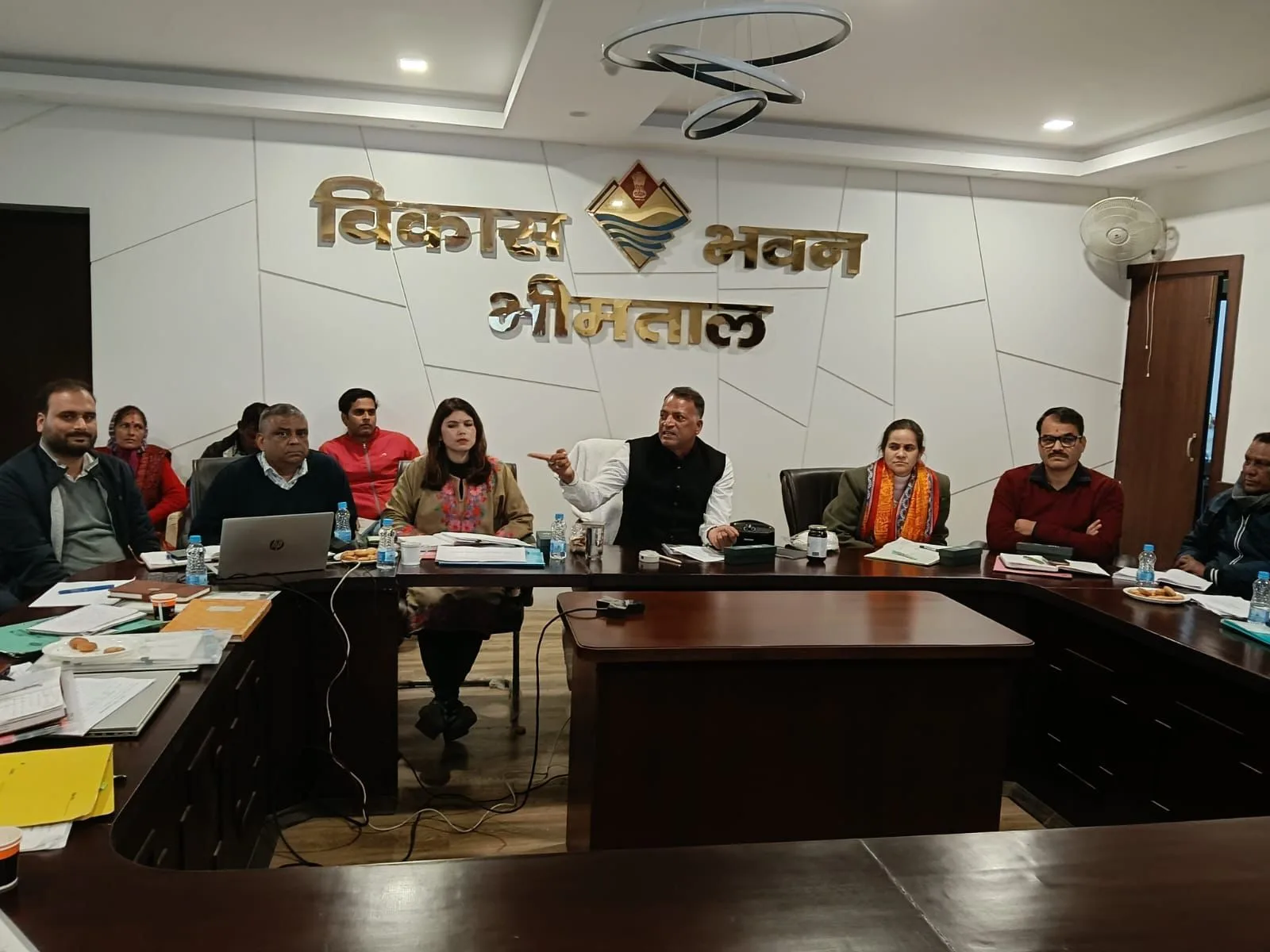 भीमताल में PPE प्रस्तावों की समीक्षा, SHG आधारित आजीविका सृजन को मिलेगी गति