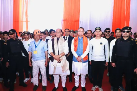 अग्निवीरों से मिले रक्षामंत्री, बोले- भारतीय सेना में आपका स्वागत है