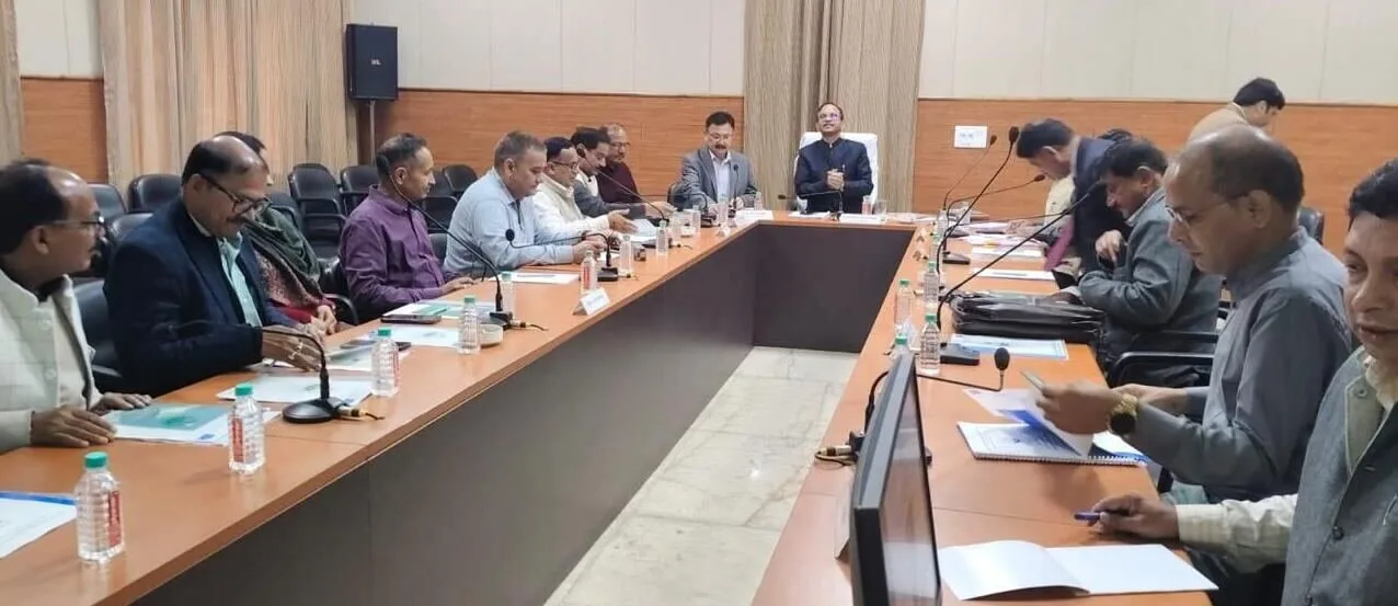 गढ़वाल विश्वविद्यालय की प्रवेश समिति की बैठक में शैक्षणिक कैलेंडर को स्वीकृति