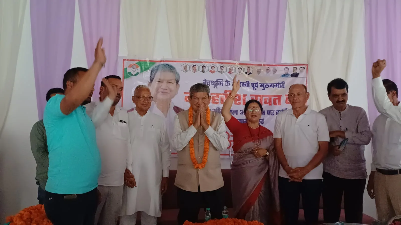 कार्यकर्ताओं की एकजुटता से जीतेंगे विधानसभा चुनाव : हरीश रावत