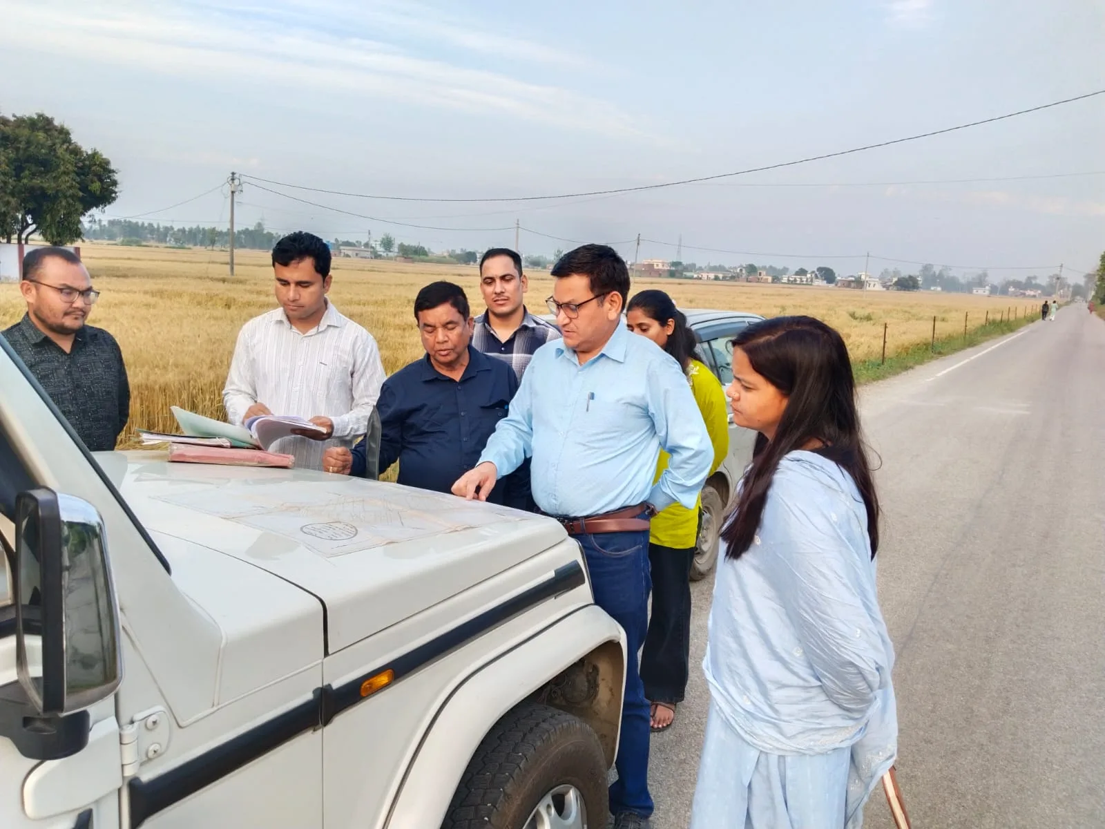 नया लालढांग-झिरना में बंदोबस्त कार्य का एडीएम ने किया निरीक्षण, अभिलेख प्रक्रिया में तेजी के निर्देश