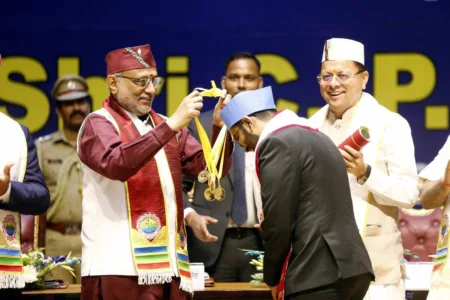 रोगी का विश्वास बनाए रखना चिकित्सक की पहली जिम्मेदारी: उपराष्ट्रपति