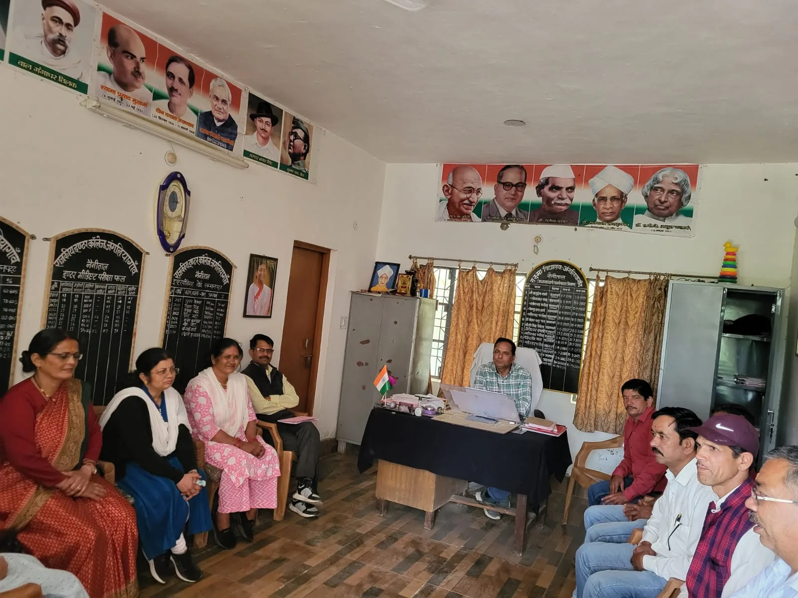 चार जून को होगा जंगलिया गांव इंटर कॉलेज का वार्षिकोत्सव, जनप्रतिनिधियों को भेजा गया निमंत्रण