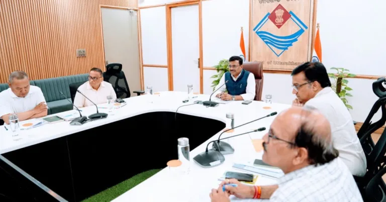 केदारनाथ एवं हेमकुंट साहिब रोपवे प्रोजेक्ट के फॉरेस्ट लैंड क्लीयरेंस पर तेजी से कार्य करने के निर्देश