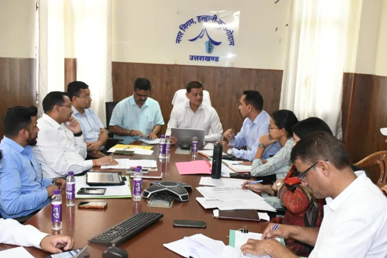 एसआईआर कार्यों में लापरवाही पर होगी कार्रवाई, डिजिटाइजेशन की धीमी प्रगति पर जताई नाराजगी