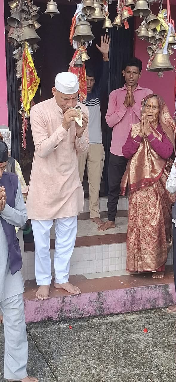 आमा मंदिर से हरीश पनेरू ने किया चुनावी शंखनाद