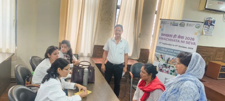 स्वच्छता ही सेवा पखवाड़े में 80 लोगों की स्वास्थ्य जांच, निश्शुल्क दवाएं भी बांटी