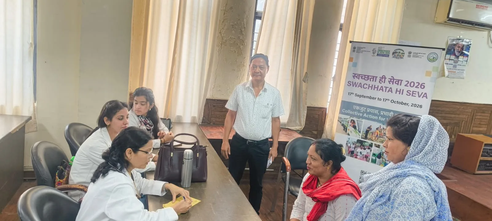 स्वच्छता ही सेवा पखवाड़े में 80 लोगों की स्वास्थ्य जांच, निश्शुल्क दवाएं भी बांटी